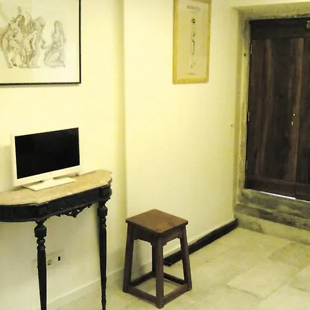 Cosy Studio Santa Catarina Лиссабон