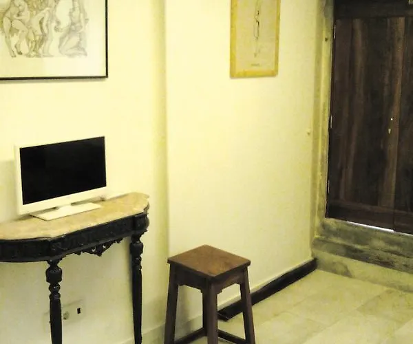 Cosy Studio Santa Catarina Лиссабон